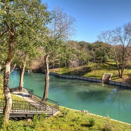 Camp Warnecke Comal River Views - Camp Warnecke - C206 Hotel New Braunfels Exterior photo