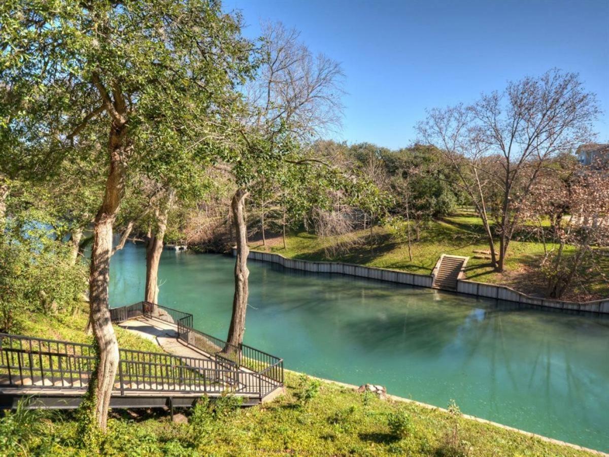 Camp Warnecke Comal River Views - Camp Warnecke - C206 Hotel New Braunfels Exterior photo